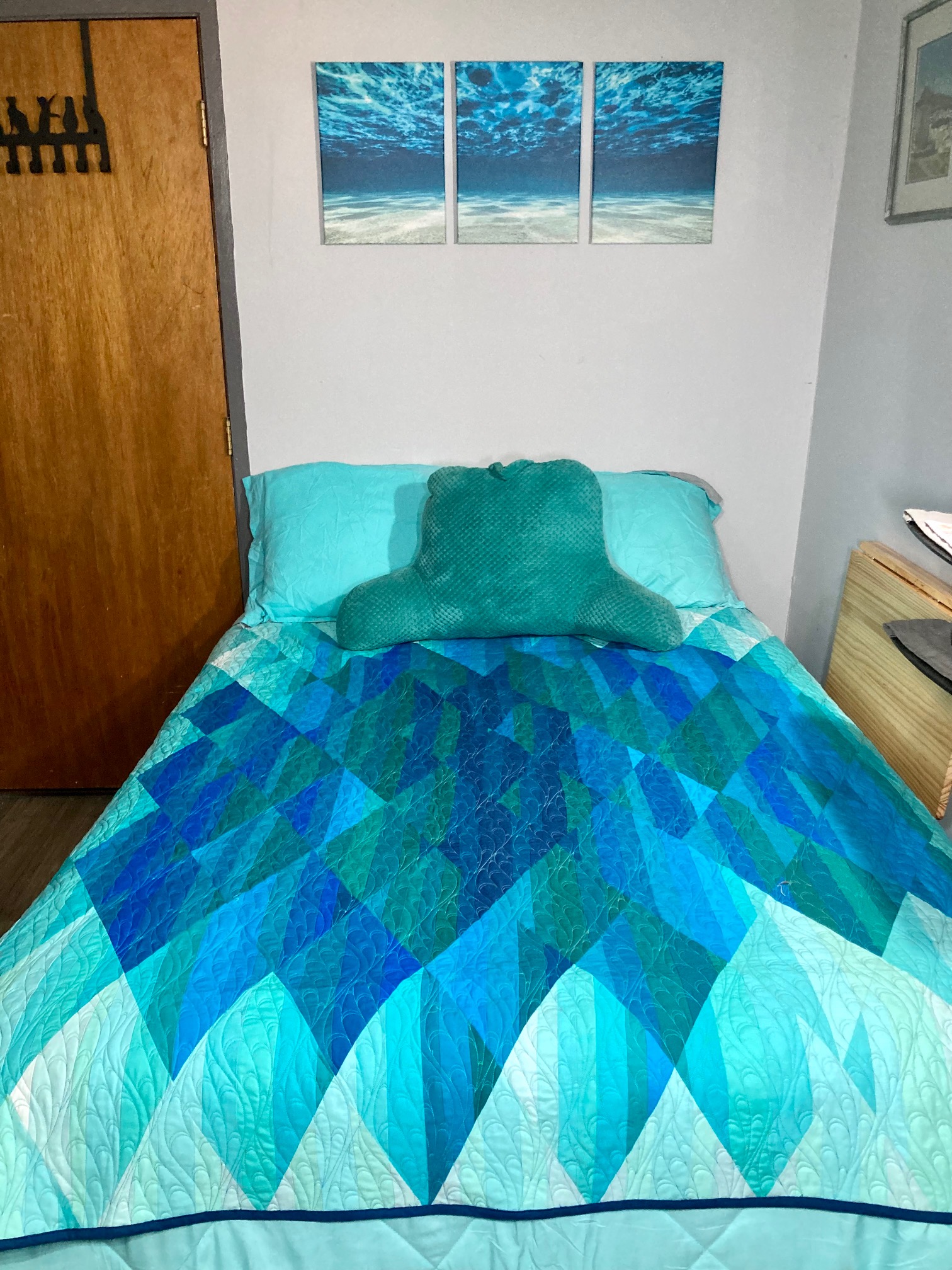 Murmuration with canvases